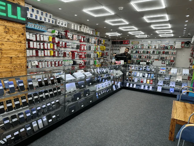 Adam's Phone Shop 5